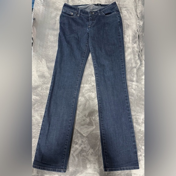 Tahari Jeans - Picture 4 of 8